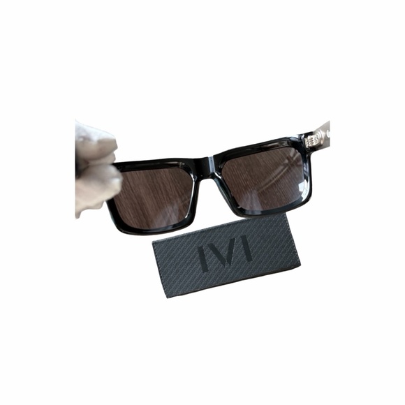 IVI Vision Luxury Sunglasses - Picture 8 of 9
